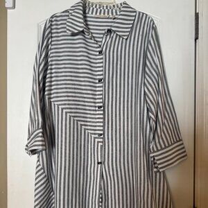 Soft Surroundings Woven Striped Button Front Blouse